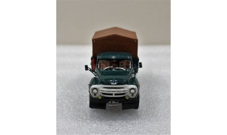 1/43   ЗиЛ 130-76      ULTRA Models, масштабная модель, 1:43