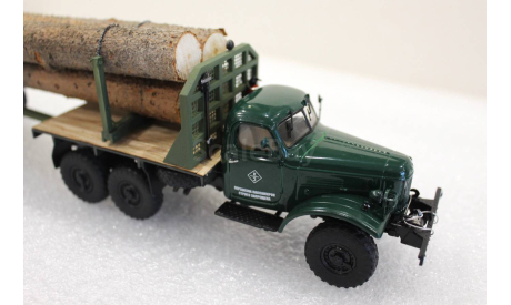 1/43       ЗиЛ 157 лесовоз АИСТ + КЛЕН, сборная модель автомобиля, АВТОИСТОРИЯ + КЛЕН, scale43
