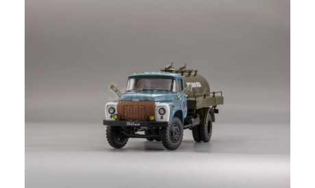 1:43 Автоцистерна «АЦПТ-4,1», Нижнеангарск «БАМ» - 1974 г., масштабная модель, DiP Models, scale43, ЗИЛ