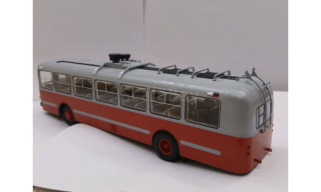 1:43 ЗиУ-5 Звезда (красный) УЦЕНКА, масштабная модель, Demprice, scale43