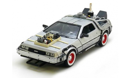 DE LOREAN DMC12 ’Back to Future 3’ (из к/ф’Назад в будущее 3’) 1987, масштабная модель, Welly, scale24, DeLorean