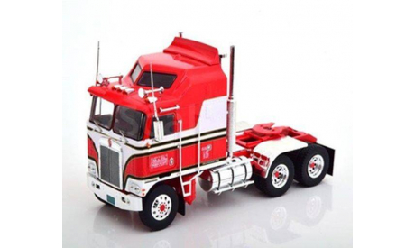 седельный тягач KENWORTH K100 Aerodyne ’Billie Joe McKay’ 1976 Red/White, масштабная модель, IXO, scale43