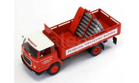 UNIC AUTEUIL GAS TRANSPORTER ’ANTARGAZ’1963 Red, масштабная модель, IXO, scale43