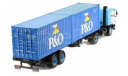 VOLVO F10 c полуприцепом-контейнеровозом и 20-футовыми контейнерами ’P & O’ 1983 Blue, масштабная модель, IXO, 1:43, 1/43