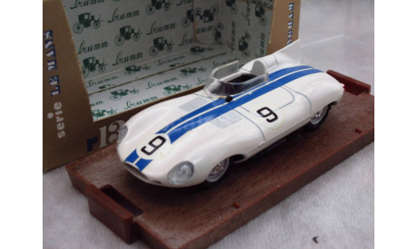 JAGUAR D-type HP260 1954-60 1/43 BRUMM Made in Italy, масштабная модель, 1:43