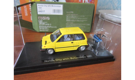 Honda CITY с двумя складными мопедами 1/43 Ebbro, масштабная модель, 1:43