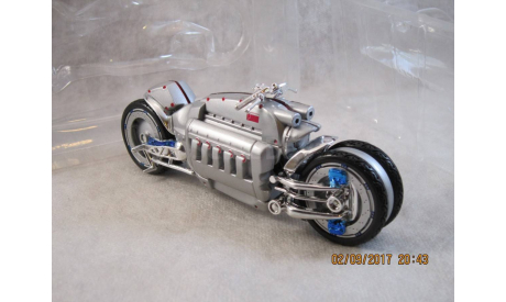 Dodge Tomahawk V-10 Maisto, масштабная модель мотоцикла