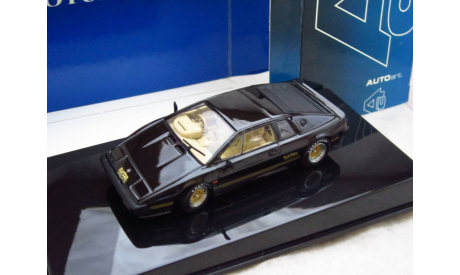 LOTUS ESPRIT TURBO 1/43 AutoArt, масштабная модель, scale43