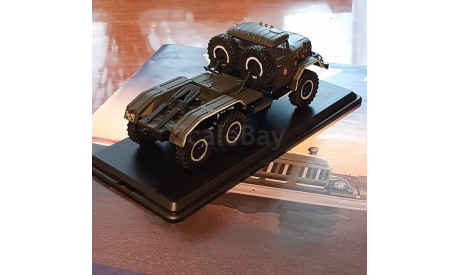 ЗИЛ-131НВ седельный тягач парадный, масштабная модель, AVD, scale43