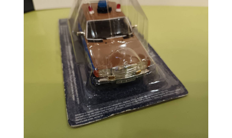 С 1 рубля!   Мерседес-бенс 2шт в стикерах, масштабная модель, Mercedes-Benz, 1:43, 1/43
