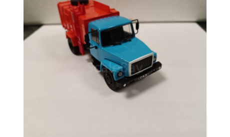 С 1 рубля! GAZ-3307 КО-413 мусоровоз, масштабная модель, DeAgostini, scale43