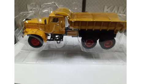 С 1 рубля! Kraz 256Б1  желтый самосвал, масштабная модель, scale43, КрАЗ