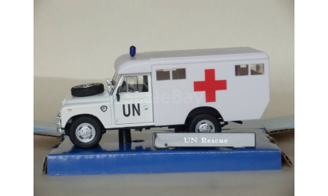 Land Rover Series 3  109  ’UN Rescue’ - CARARAMA - 1/43, масштабная модель, Bauer/Cararama/Hongwell, scale43