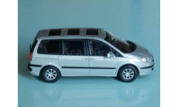 Peugeot 807 - CARARAMA - 1/43 (без упаковки)