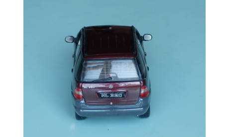 Mercedes Benz M-Classe - VITESSE -1/43 (Бокс треснут), масштабная модель, Mercedes-Benz, scale43