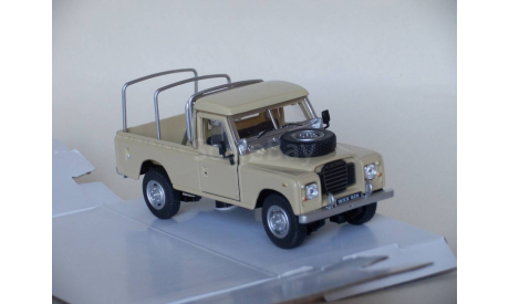 Land Rover Series 3  109 - CARARAMA - 1/43, масштабная модель, Bauer/Cararama/Hongwell, scale43