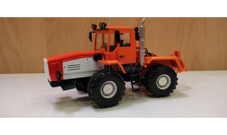 ХТА-200 Слабожанец, масштабная модель трактора, scale43