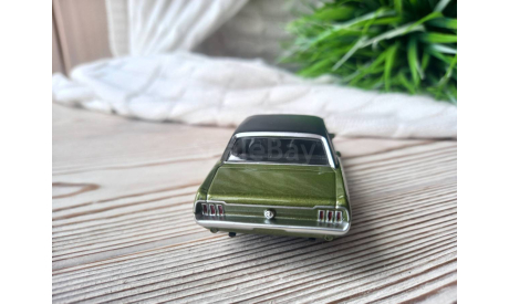 1/43 Ford Mustang зеленый с черной крышей Norev, масштабная модель, scale43