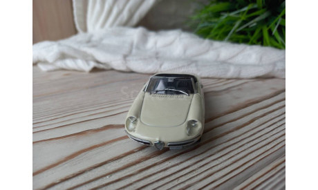 Alfa Romeo Spider 1600 Duetto Grani & Partners, масштабная модель, scale43