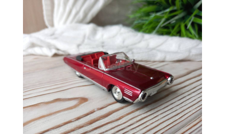 Chrysler 1964 Turbine Car NewRay, масштабная модель, scale43