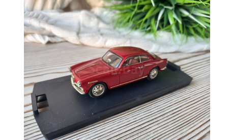 Alfa Romeo Giulietta sprint Street 1959 Red (Rosso Alfa), масштабная модель, Bang Italy, scale43