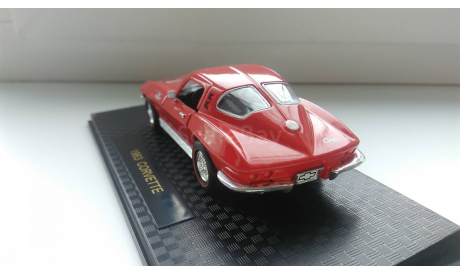 1/43 Chevrolet Corvette Stingray 1963 Road champs, масштабная модель, 1:43