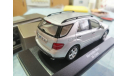 Mercedes M class 2006г Ml350 minichamps, масштабная модель, Mercedes-Benz, 1:43, 1/43