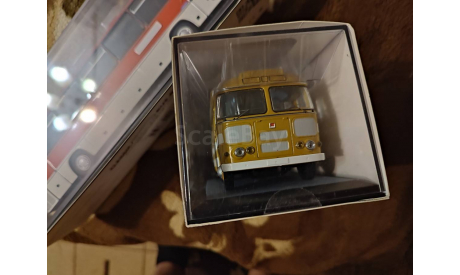 ПАЗ-672 Охра, белые полосы ClassicBus, масштабная модель, scale43