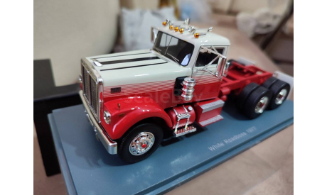 Neo White Road Boss 1-43 Вайт от NEO, масштабная модель, scale43