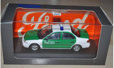 Ford Mondeo Polizei Police Возможен обмен на книги, проспекты, масштабная модель, Minichamps, 1:43, 1/43