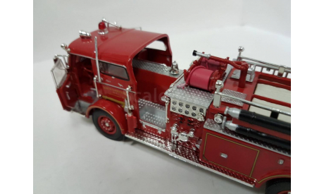 Mack C Fire Pumper -1960, масштабная модель, Signature, 1:50, 1/50