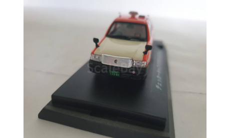 Toyota Crown Comfort Taxi Tokio, масштабная модель, scale64