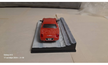 Автомобили Джеймса Бонда, масштабная модель, Fоrd Тhundеrbird, Univеrsаl Нobbiеs, scale43