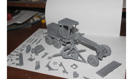 Автогрейдер ГС 14.02, сборная модель автомобиля, scale43
