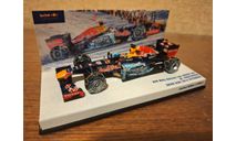 1/43 Minichamps Red Bull RB7 Verstappen Snow run 2016, масштабная модель, scale43