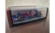 1/43 Spark F1 Scuderia Toro Rosso STR12 Kvyat 2017, масштабная модель, Minichamps, scale43