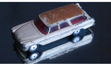 1:50 Plymouth Sports Suburban Made in Gt.Britain Corgi toys, масштабная модель, 1/50