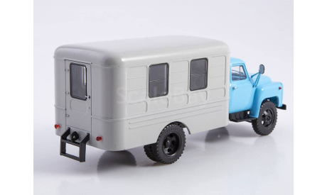 ЛУАЗ-37031 (52), масштабная модель, scale43