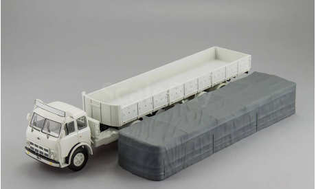 МАЗ 504В с полуприцепом 5205А SovTransavto, белый, масштабная модель, scale43, Наш Автопром