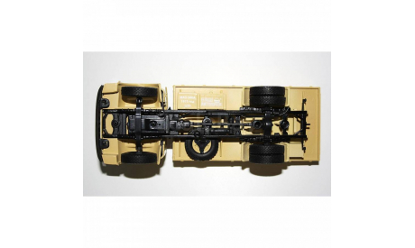 МАЗ 500А бортовой, песочный, масштабная модель, Наш Автопром, scale43