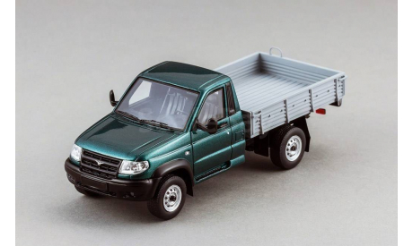 УАЗ Патриот Cargo, green metallic, масштабная модель, DiP Models, scale43
