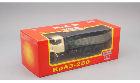 КРАЗ 250 бортовой (1977-1989), бежевый / зеленый, масштабная модель, Наш Автопром, scale43
