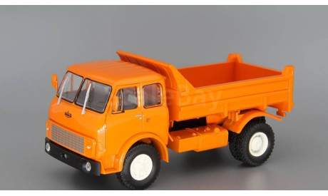 МАЗ 5549 самосвал (1977), оранжевый, масштабная модель, Наш Автопром, scale43