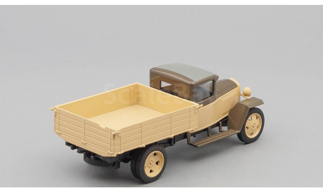 Горький ММ (1946), бежевый с коричневым, масштабная модель, Наш Автопром, scale43