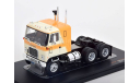 GMC Astro 95 towing vehicle (1970), ochre-yellow creme, масштабная модель, IXO, scale43