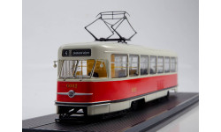 Трамвай Tatra-T2