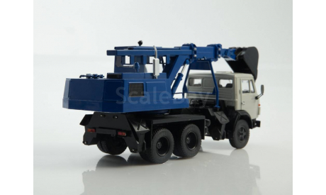 Экскаватор ЭО-3532 (5511), масштабная модель, scale43, ПАО КАМАЗ