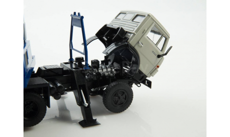 Экскаватор ЭО-3532 (5511), масштабная модель, scale43, ПАО КАМАЗ