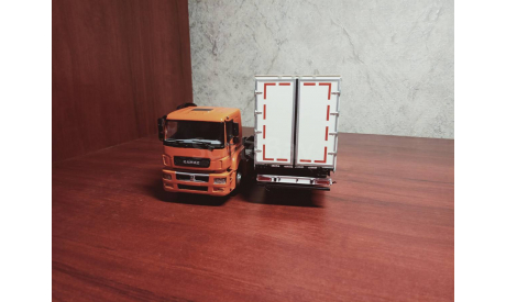 КАМАЗ-65206 с полуприцепом НЕФАЗ-93352, масштабная модель, ПАО КАМАЗ, scale43
