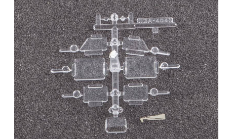 Сборная модель Погрузчик ЛЗА-4045, сборная модель автомобиля, AVD Models, УРАЛ, scale43